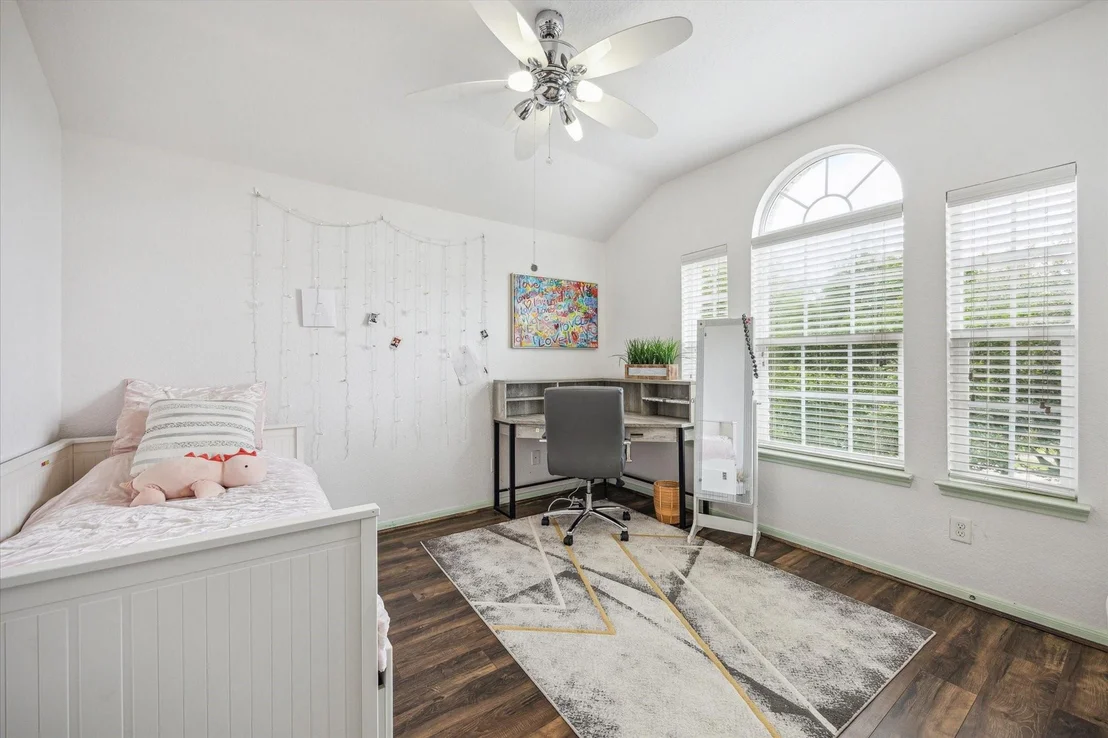 Photo of 2819 Empire Oaks Lane