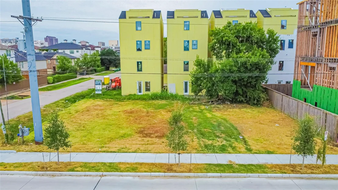 Photo of 3003 Bering Drive