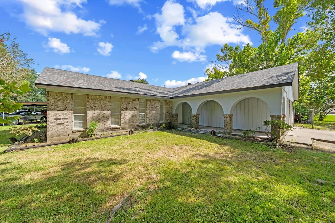 Photo of 601 Midway Drive