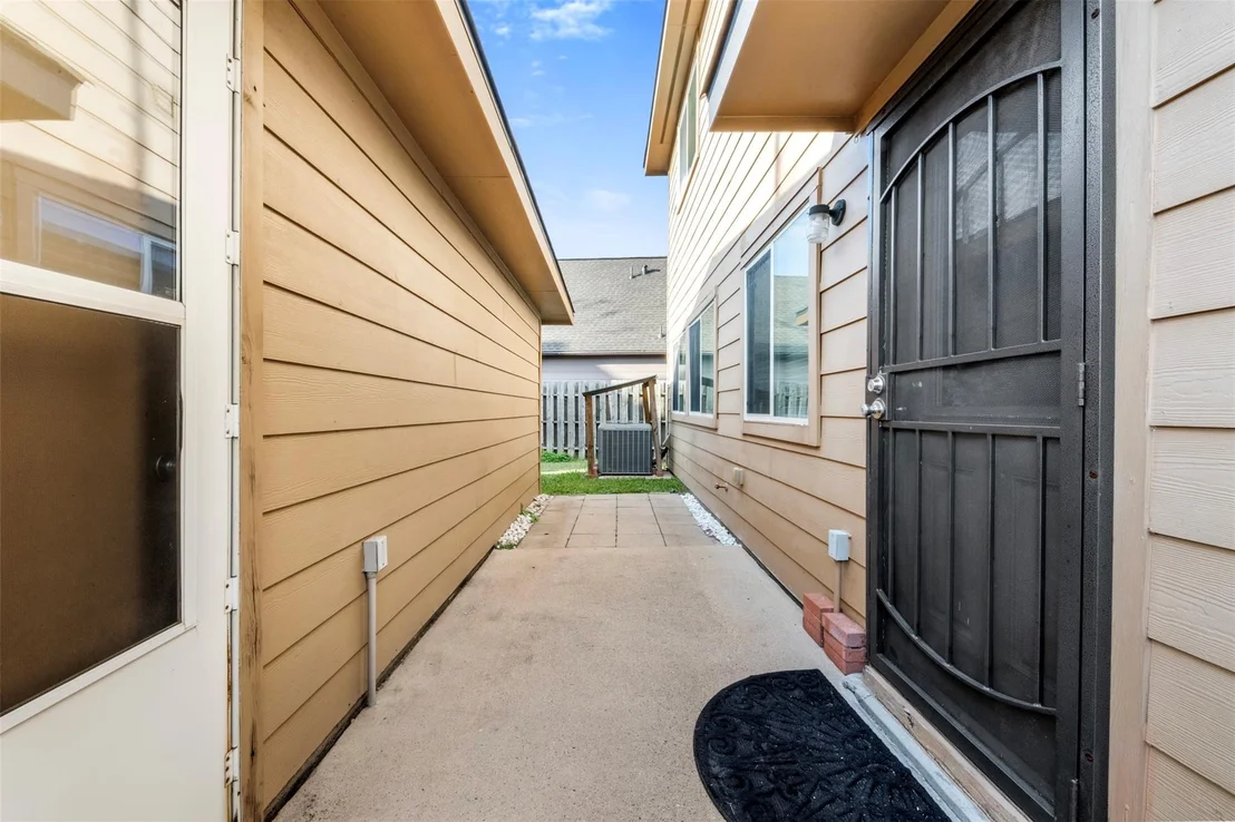 Photo of 7506 Pavilion Drive