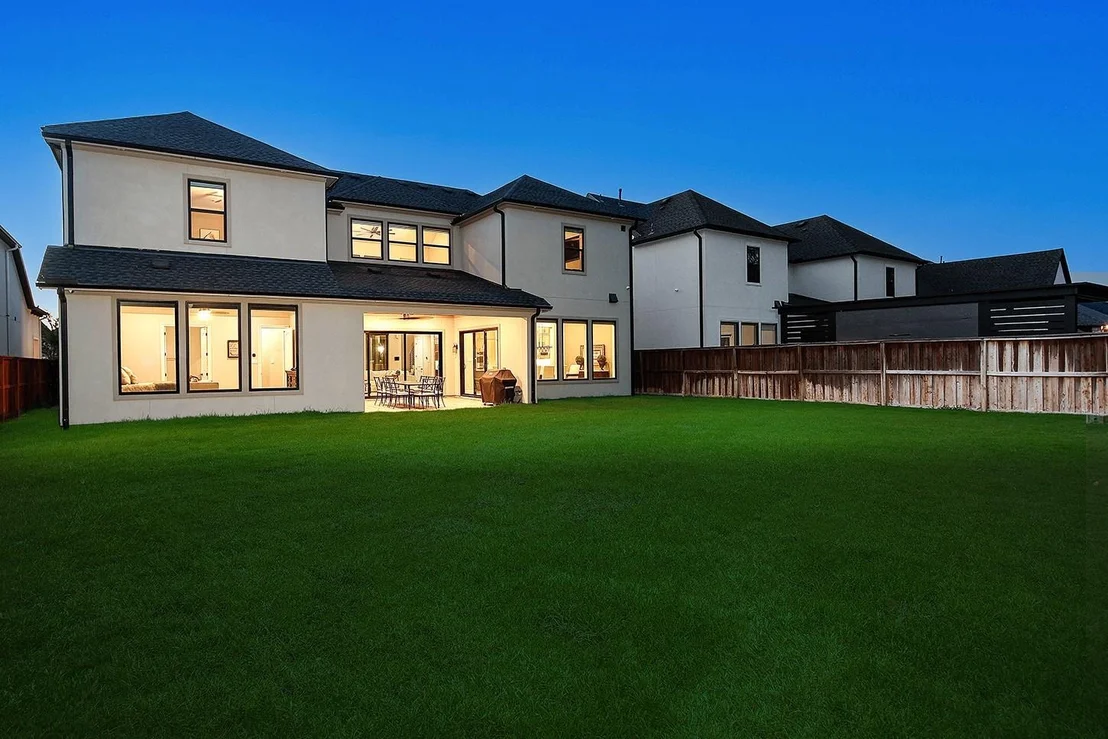 Photo of 28268 Woodley Drive