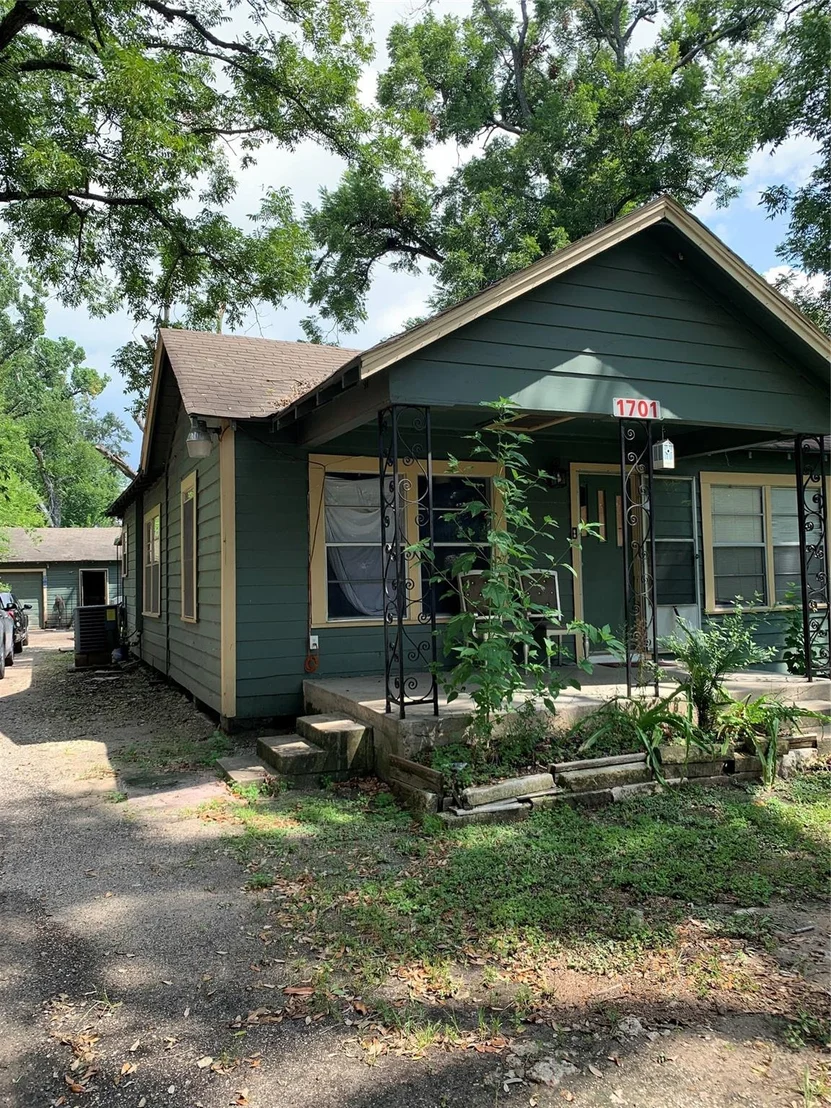 Photo of 1701 Priest Drive