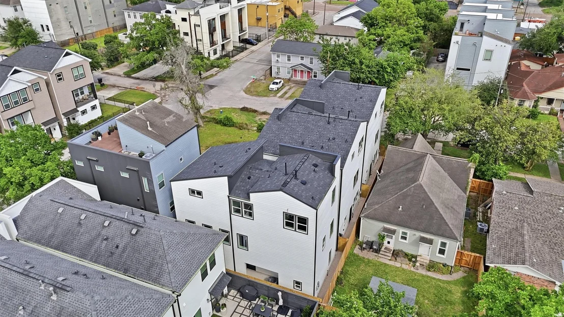 Photo of 3614 Bastrop Street