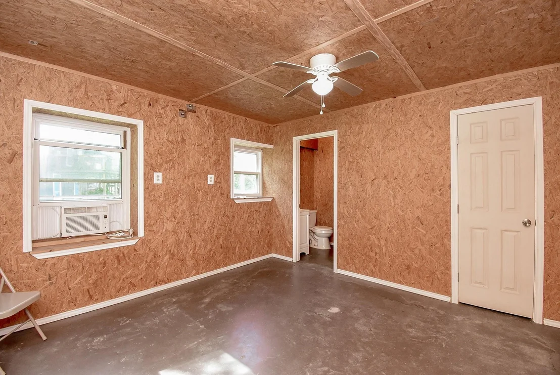 Photo of 225 Swallow Drive
