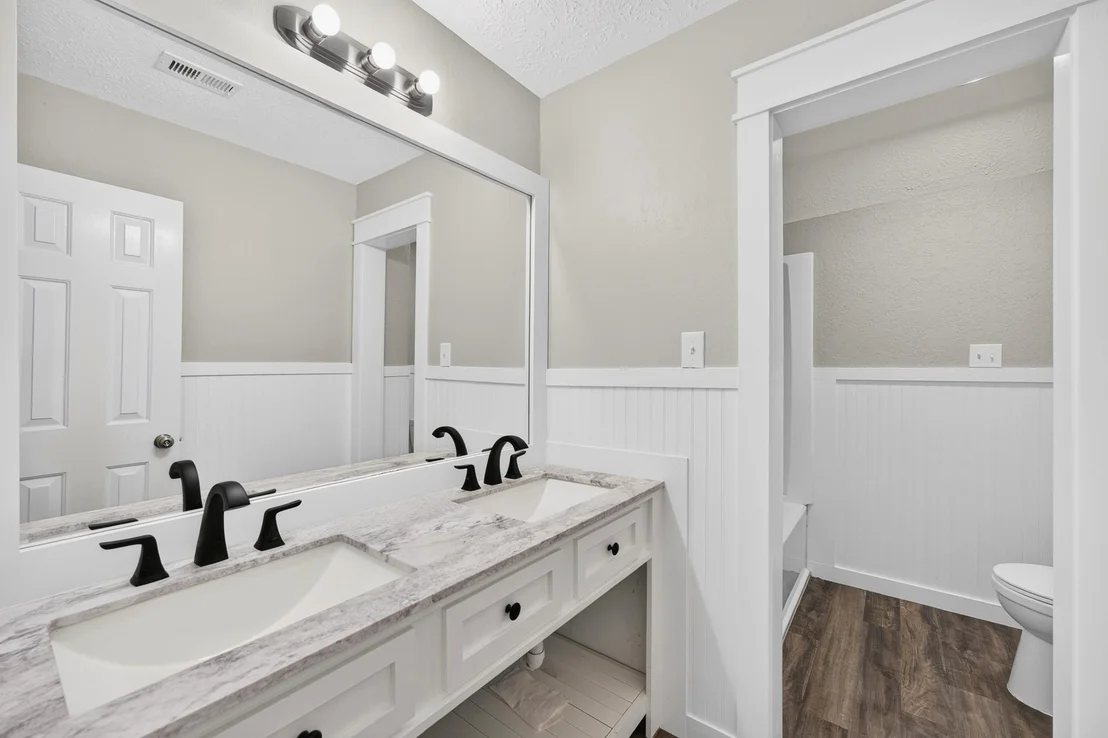 Photo of 2218 Pincher Creek Drive