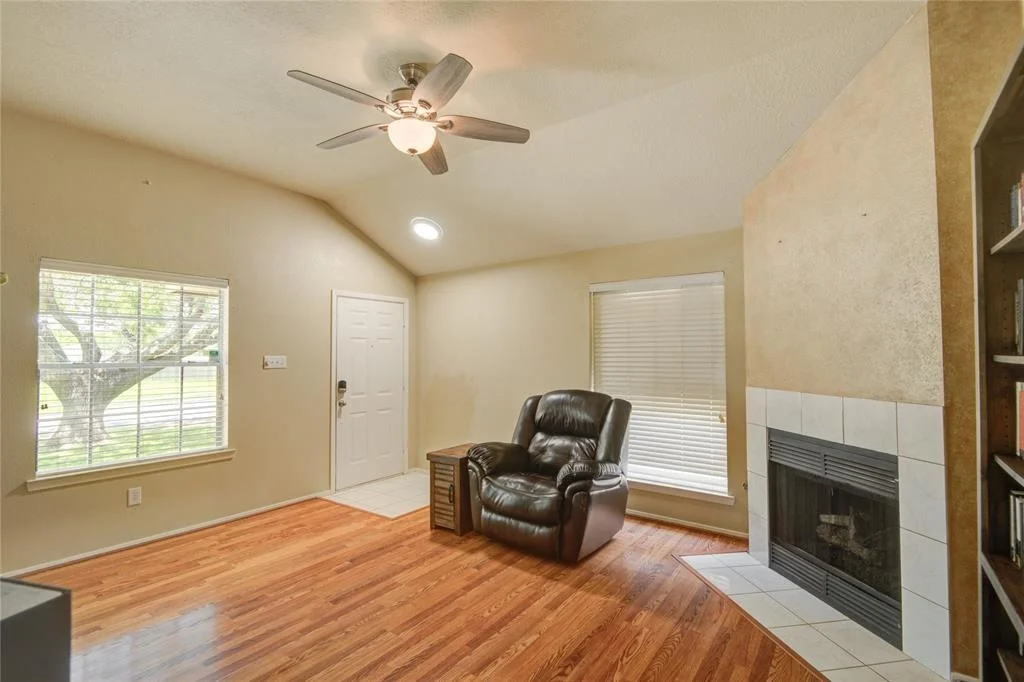 Photo of 144 Coffee Lane