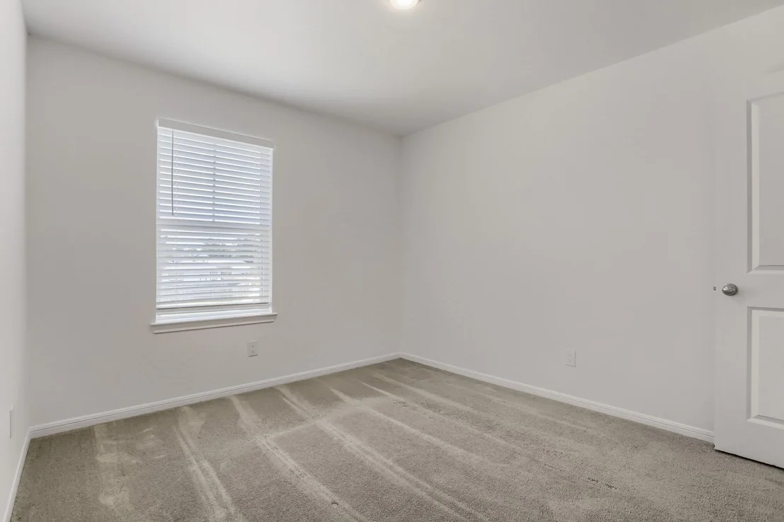 Photo of 21534 Austell Pond Drive