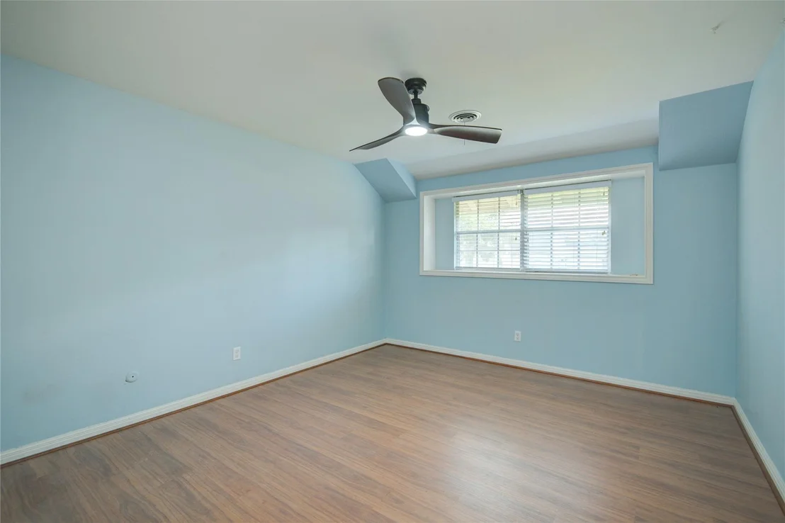 Photo of 5518 Dumfries Drive