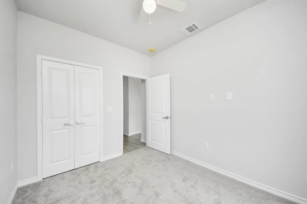 Photo of 382 Road 5704
