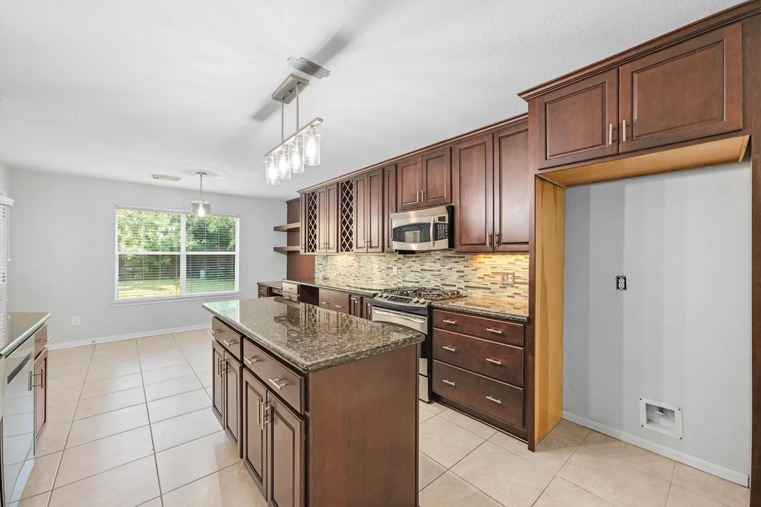 Photo of 7909 Silver Oak Drive