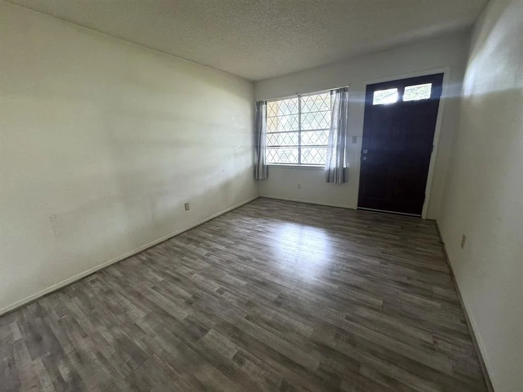 Photo of 1722 Briar Lane