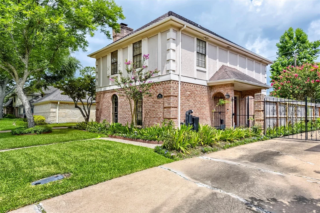 Photo of 11622 Manor Park Drive