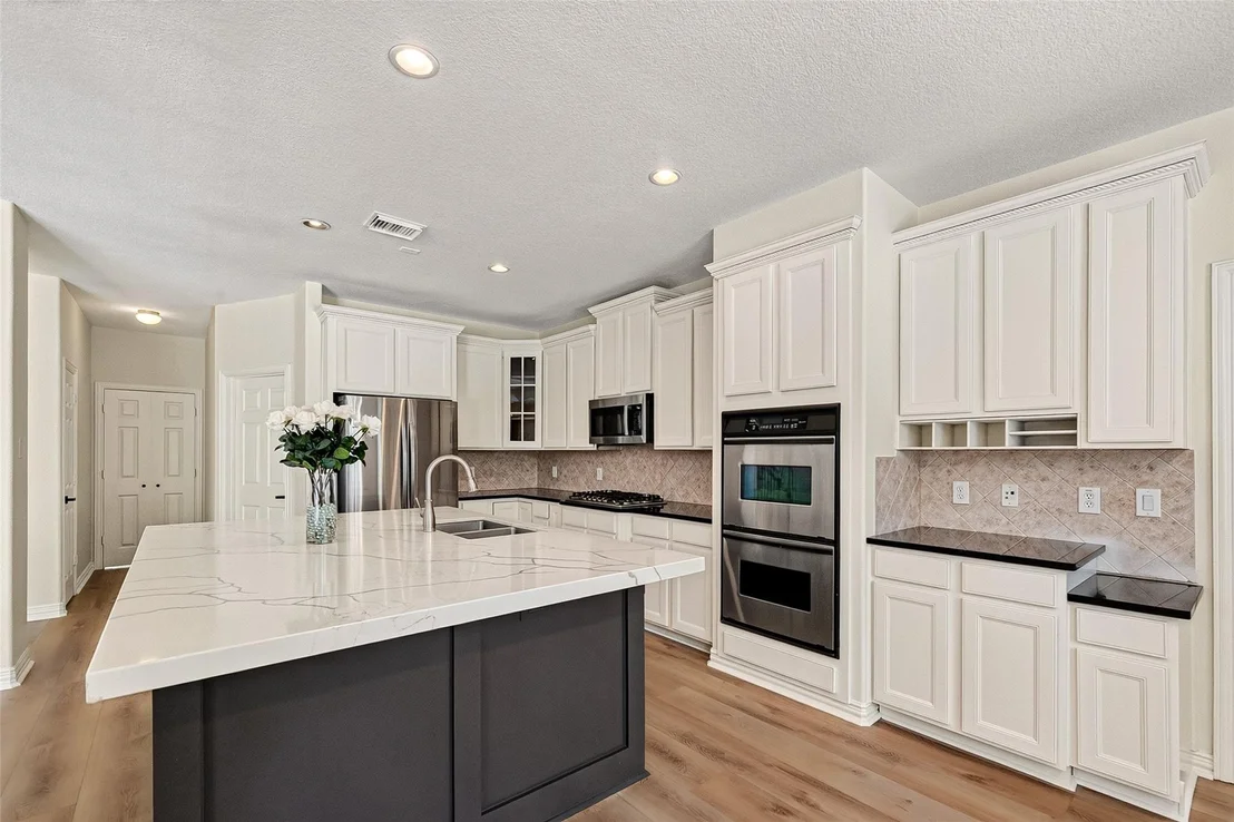 Photo of 45 Marquise Oaks Place Place