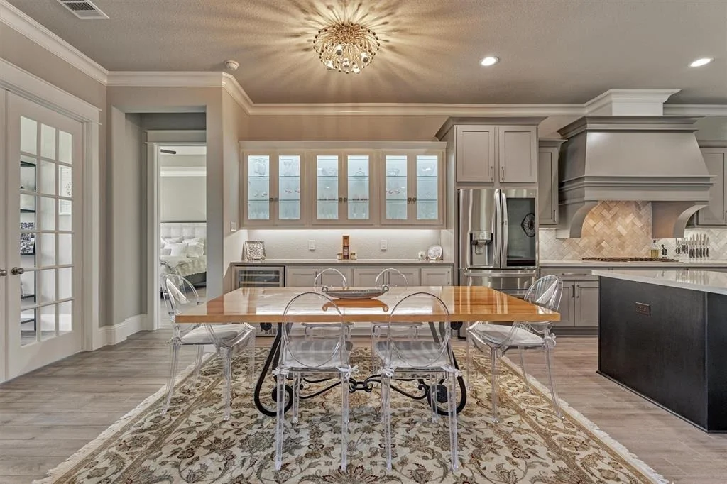 Photo of 2360 Goldenglade Drive