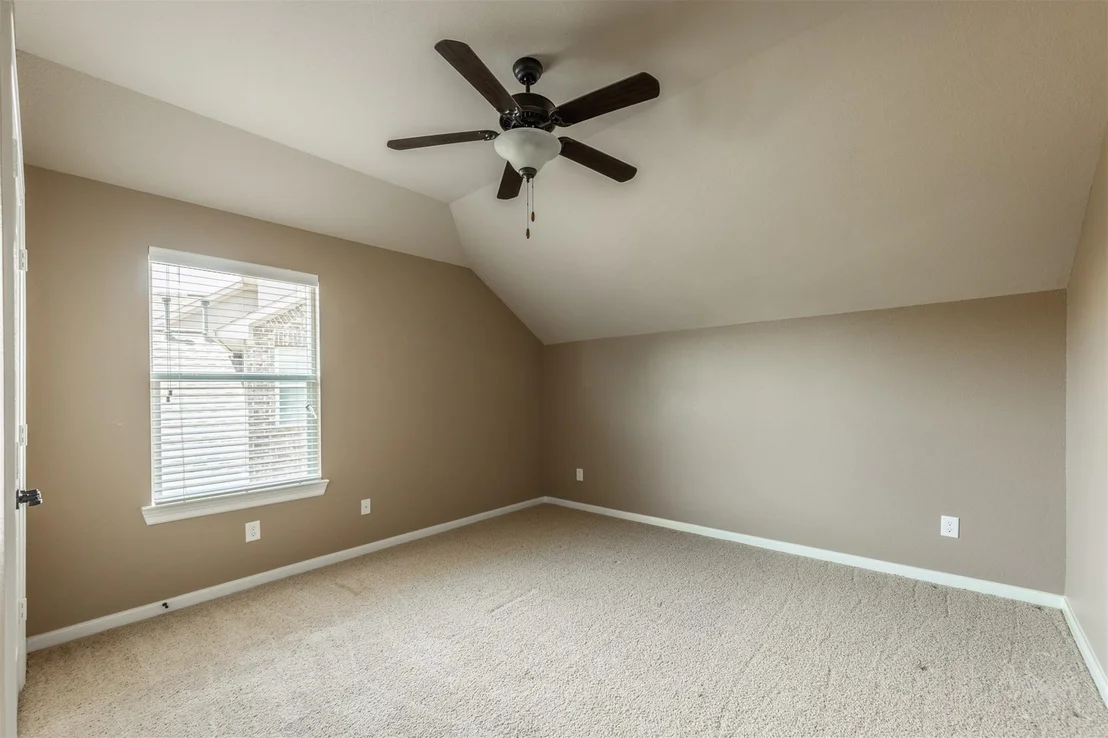 Photo of 28003 Nobbe Hollow Drive