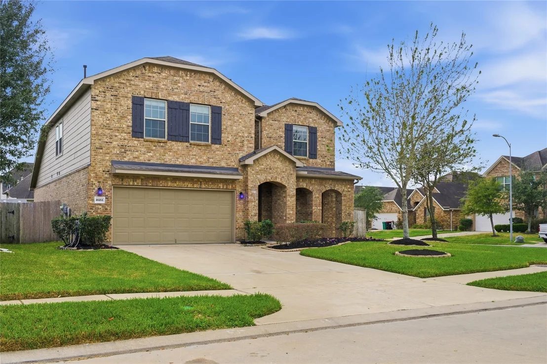 Photo of 30253 Creekside Drive
