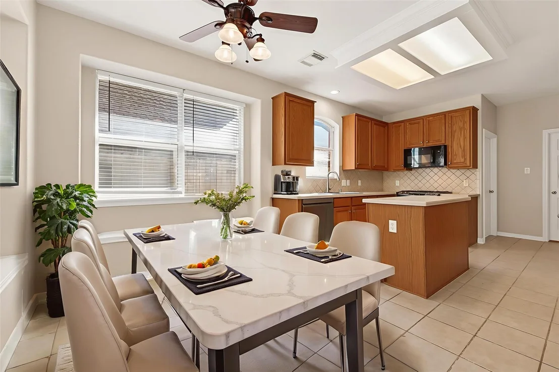 Photo of 15706 Clear Pointe Drive
