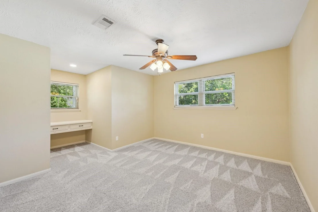 Photo of 11003 Overbrook Lane