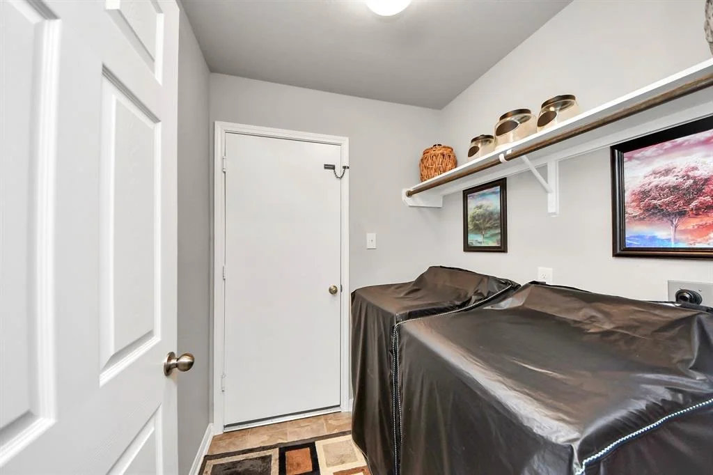 Photo of 2918 Silverhorn Lane