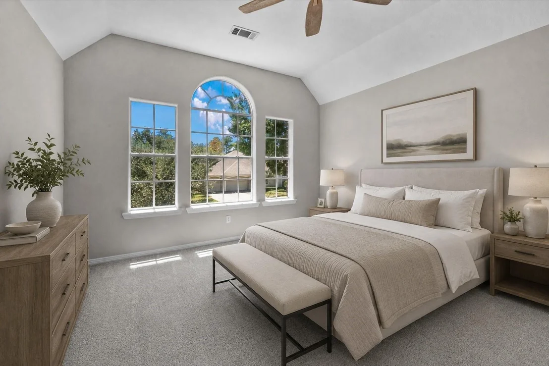 Photo of 15206 Hilltop View Drive