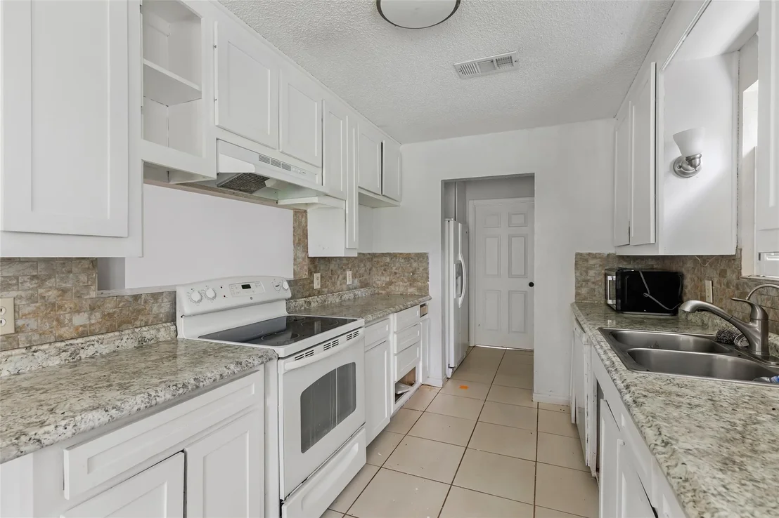 Photo of 2704 Saddlehorn Trail