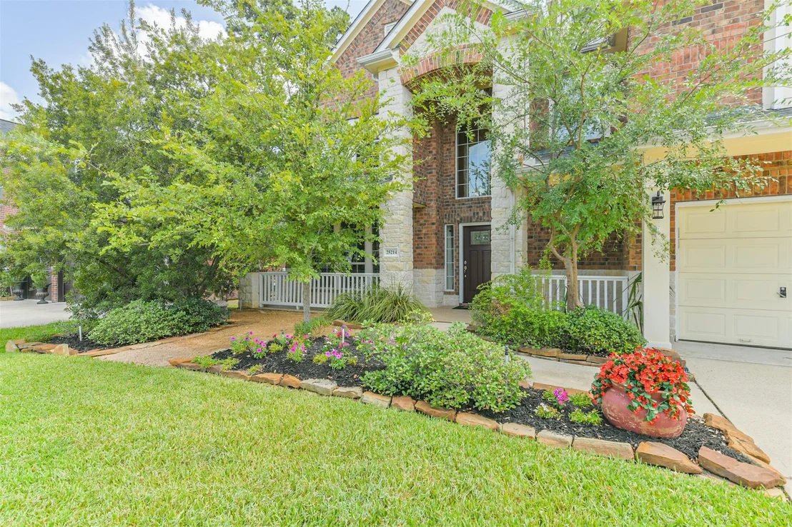 Photo of 25214 Piney Heights Lane