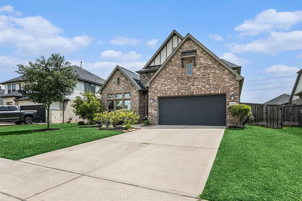 Photo of 28615 Oakmist Point Lane