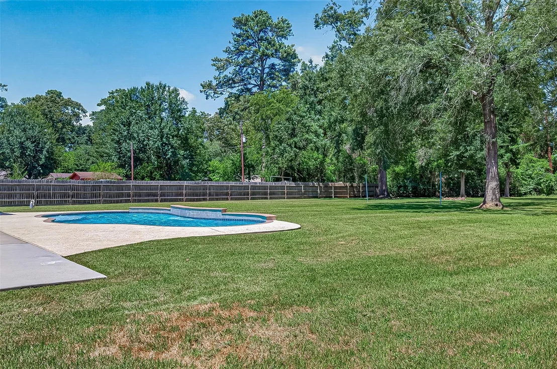Photo of 22040 Robins Road