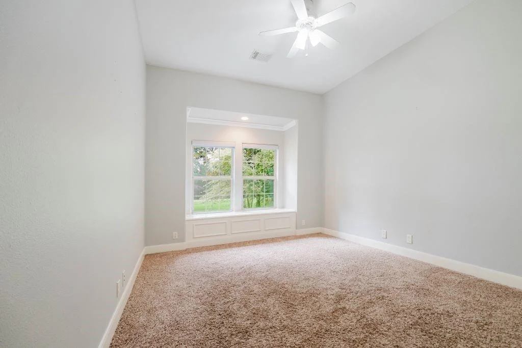 Photo of 7619 Lorna Road