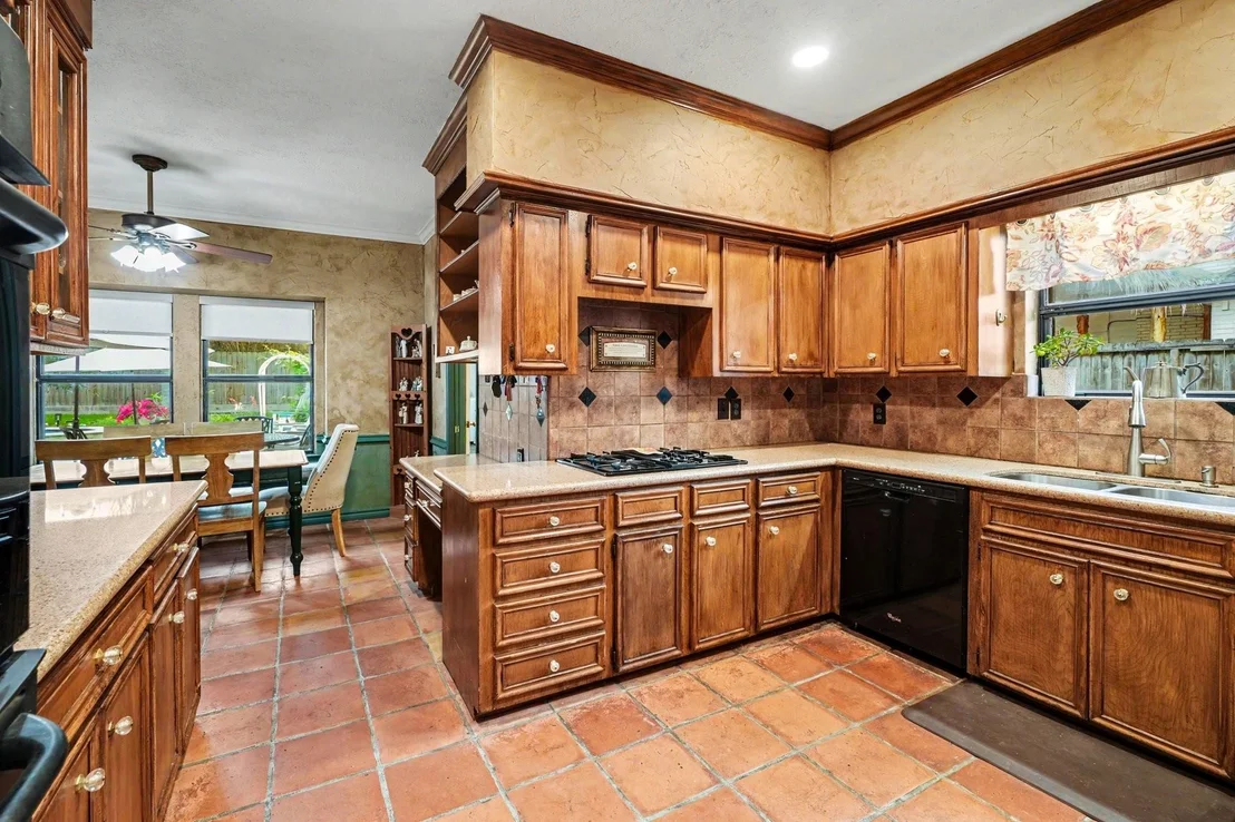 Photo of 1623 Lake Bluff Drive