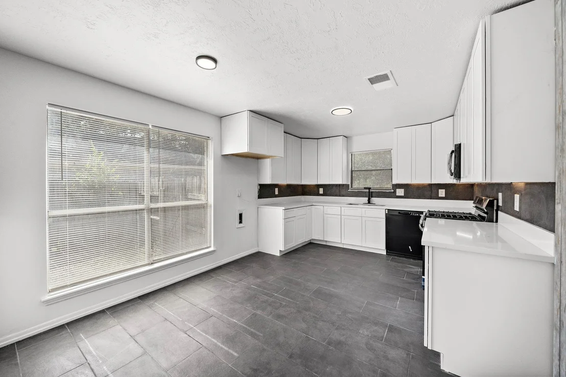Photo of 1022 Western Meadows Drive