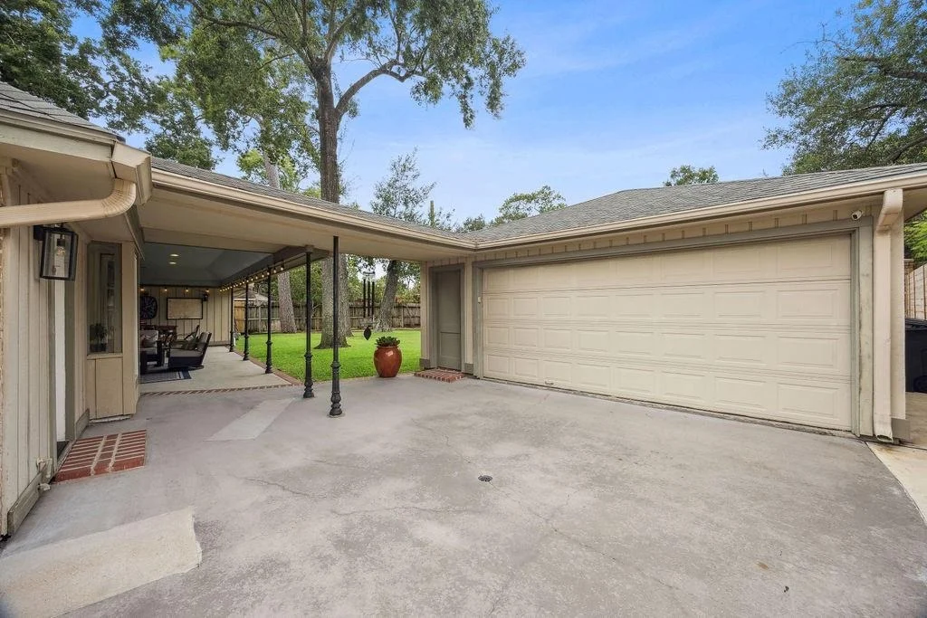 Photo of 507 Ashford Forest Drive