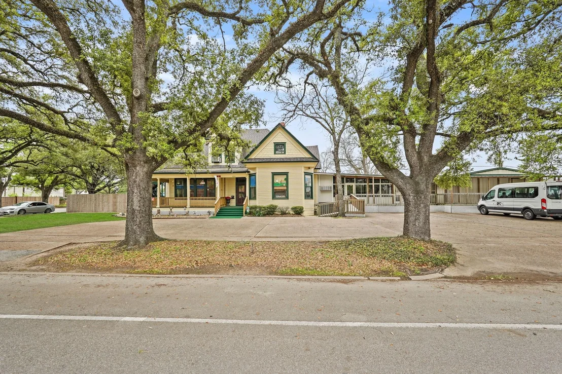 Photo of 1030 4th Street