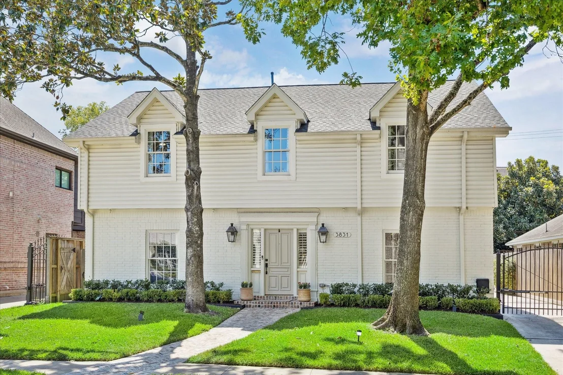 Photo of 3831 Riley Street