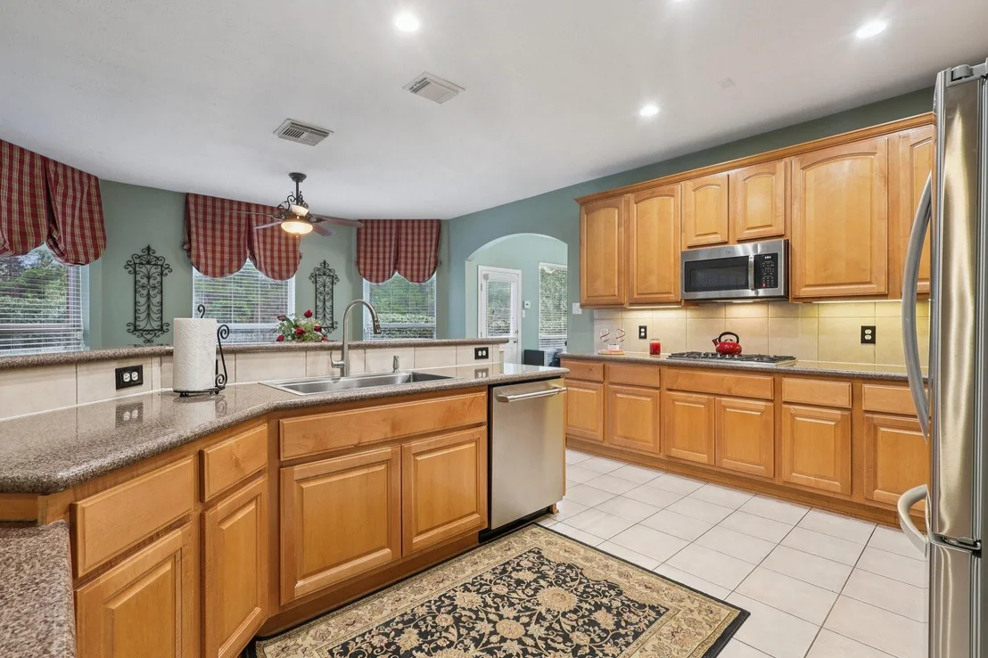 Photo of 182 N Hazelcrest Circle