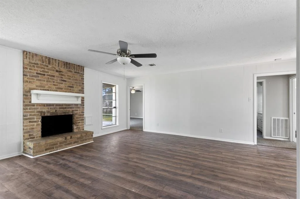 Photo of 23838 English Oak Drive