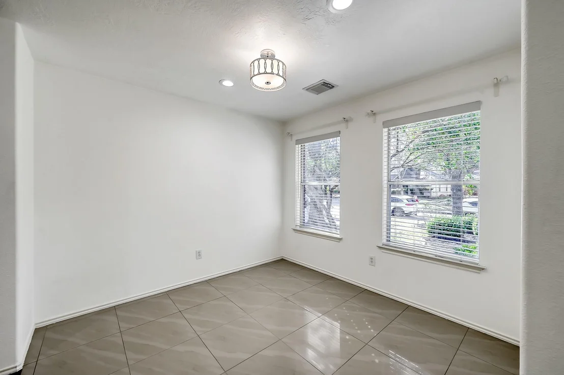 Photo of 50 Thicket Grove Place