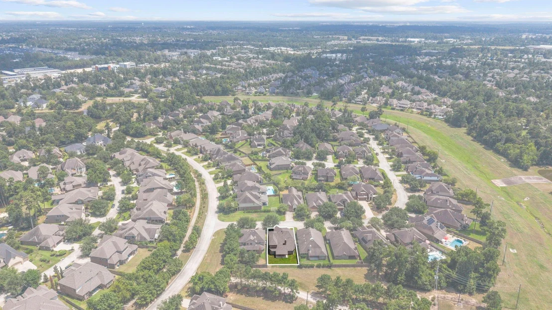 Photo of 155 W Wading Pond Circle