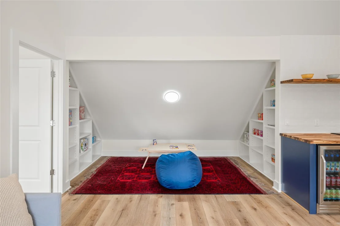 Photo of 1431 Hoveden Drive