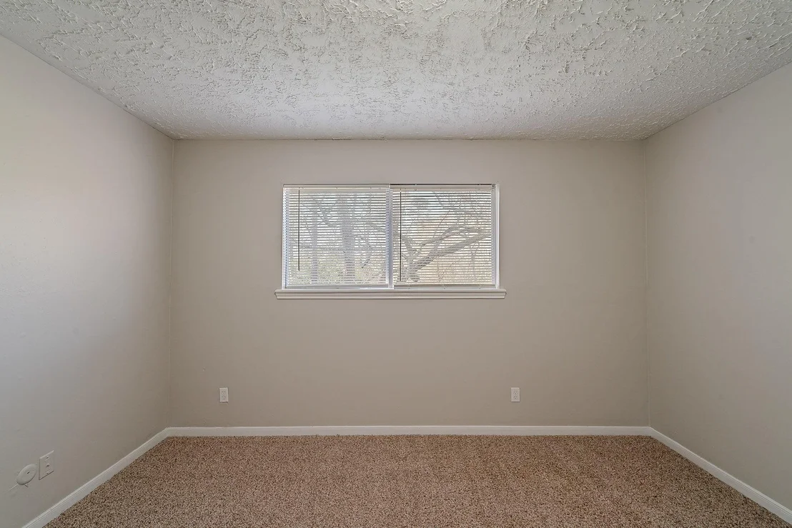 Photo of 1122 Tigris Lane
