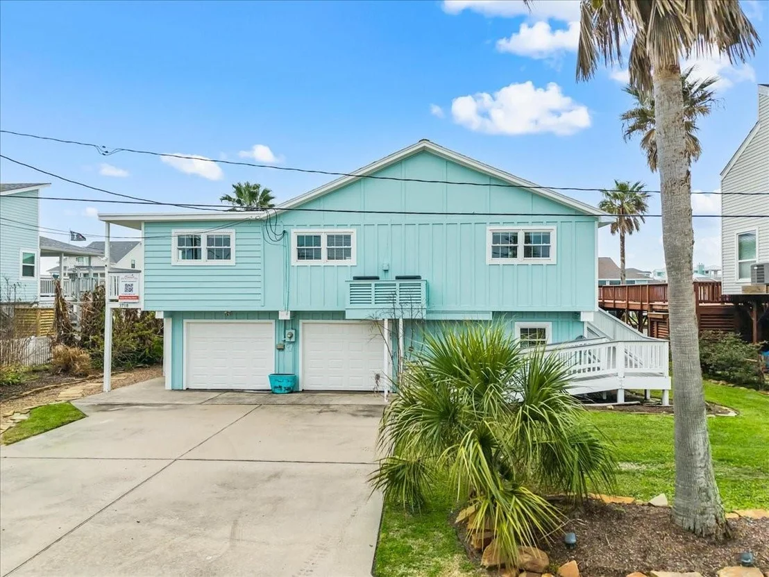 Photo of 3718 Brewster Key Drive