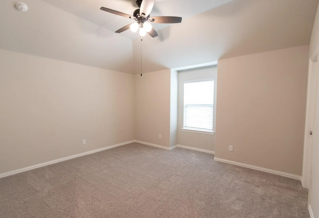 Photo of 2831 Maple Oak Lane