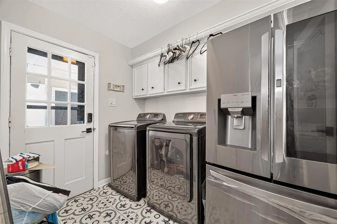 Photo of 5919 Spring Creek Oaks Drive
