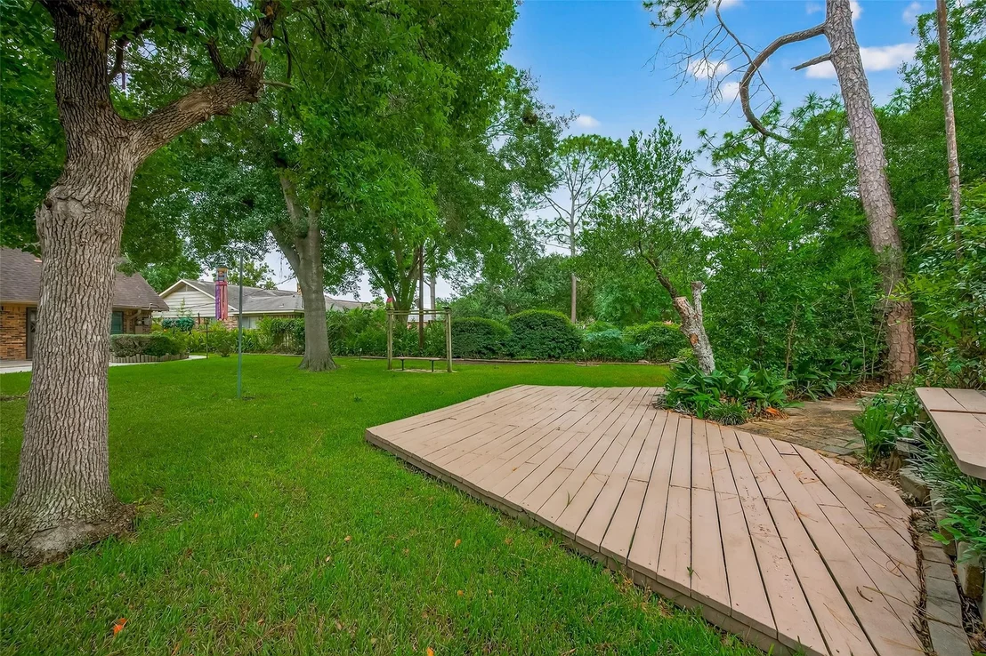 Photo of 7714 Kensico Road