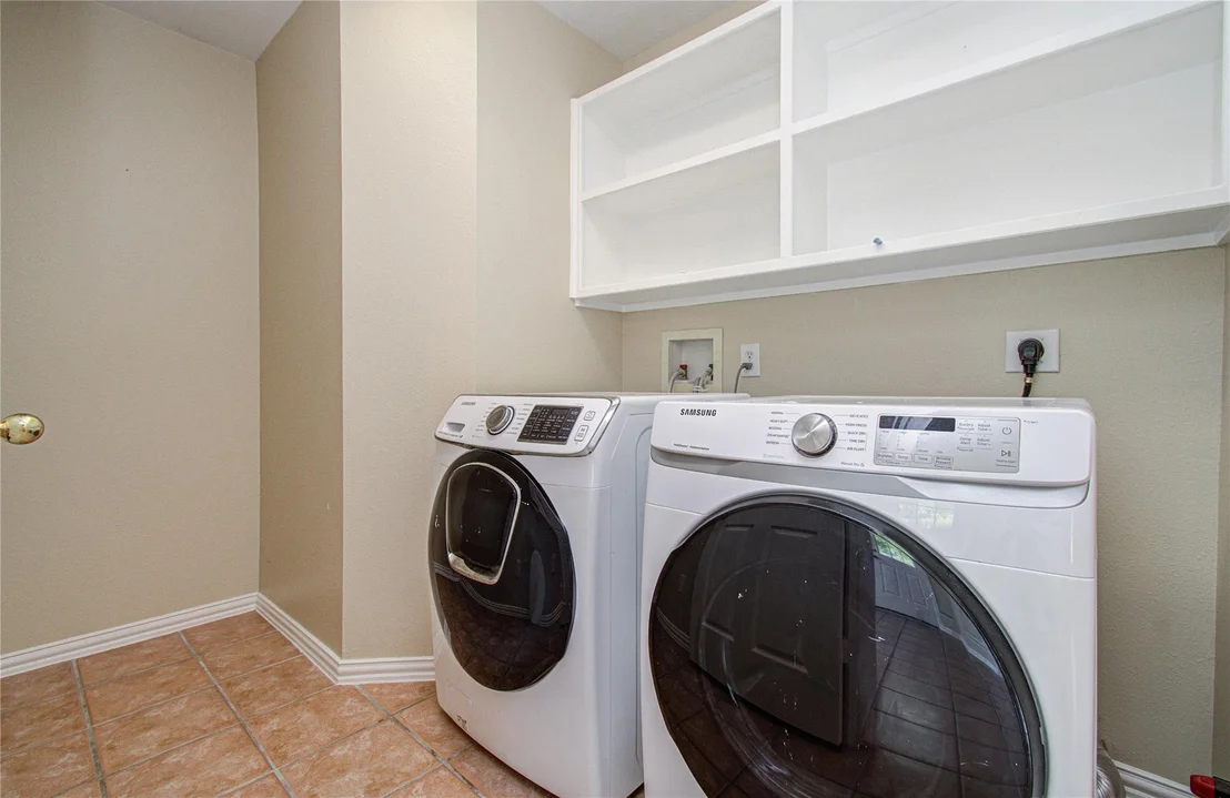 Photo of 18223 Heathridge Lane