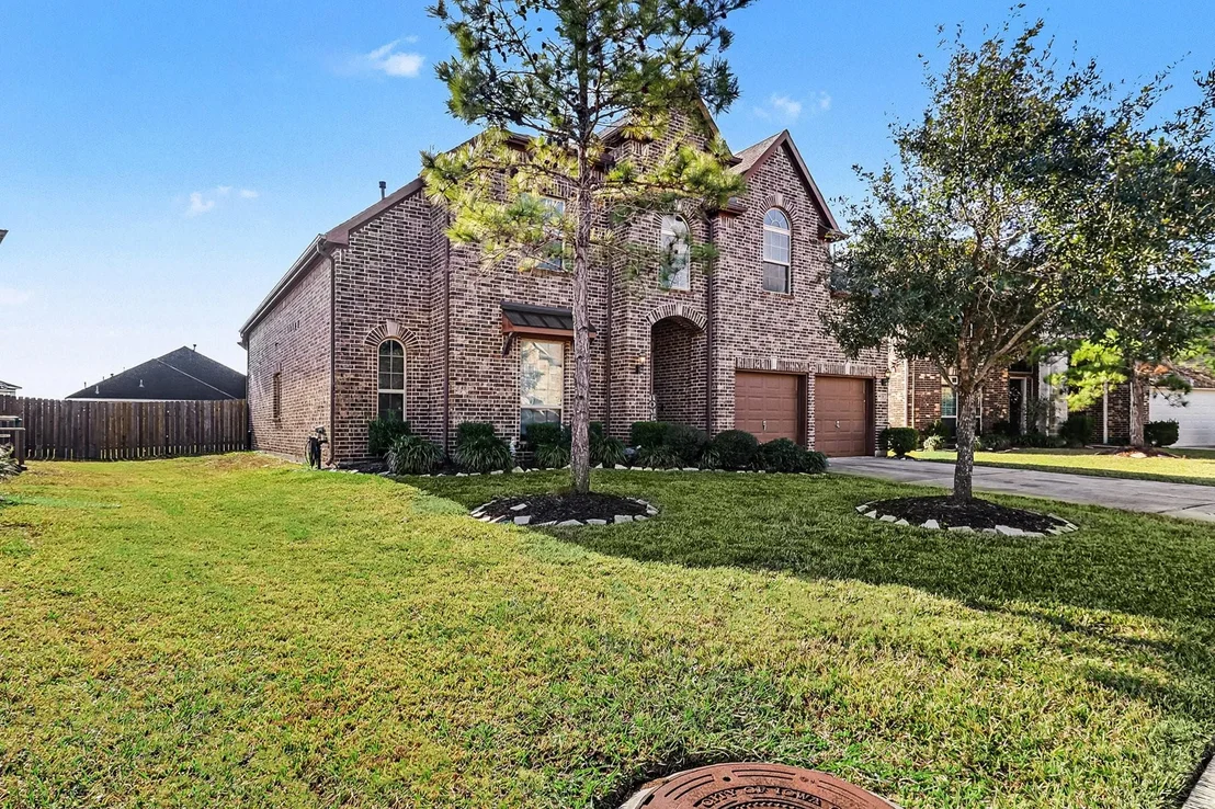 Photo of 9735 Clear Diamond Drive
