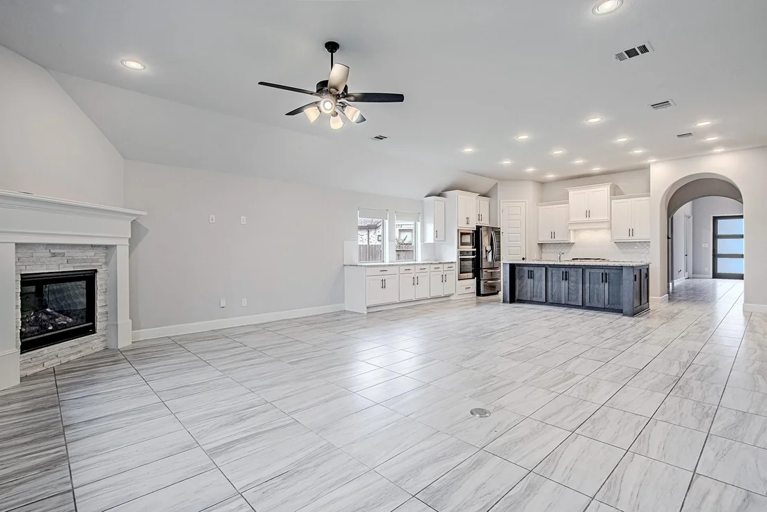 Photo of 4002 Maple Glen Drive