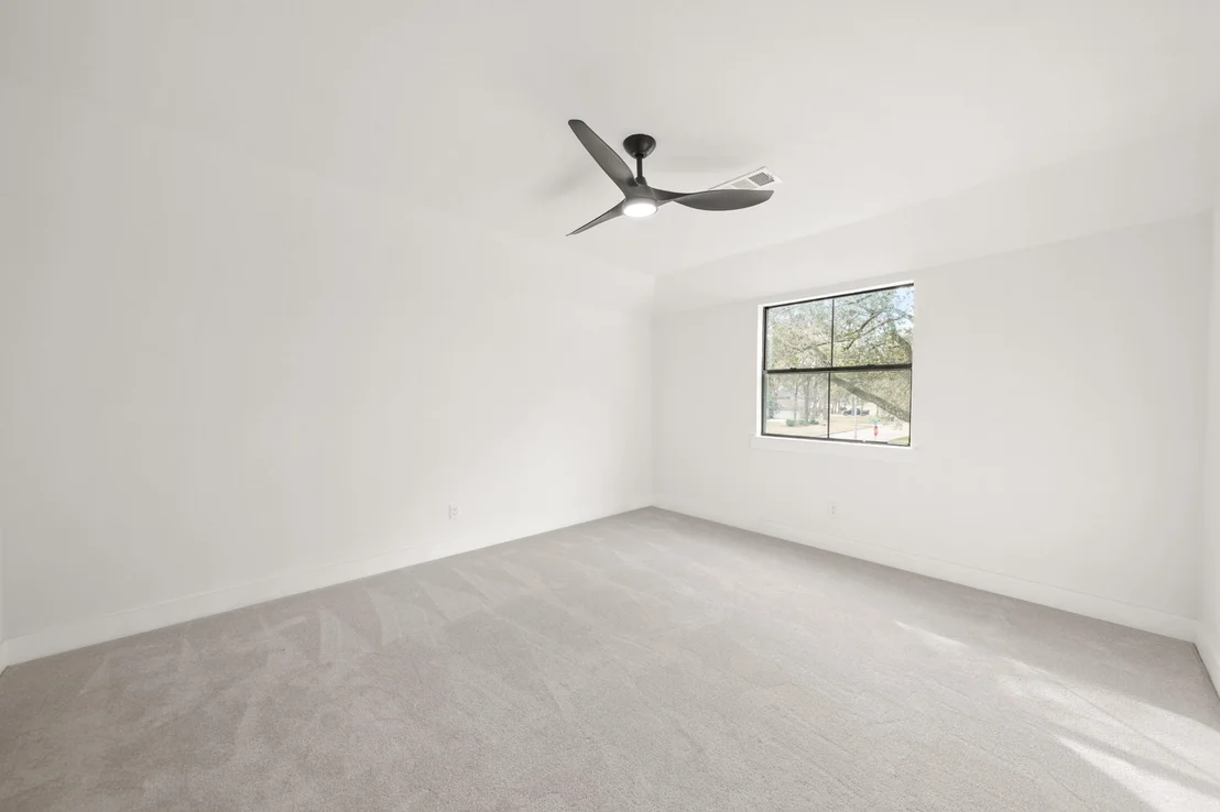 Photo of 6102 Knollview Drive