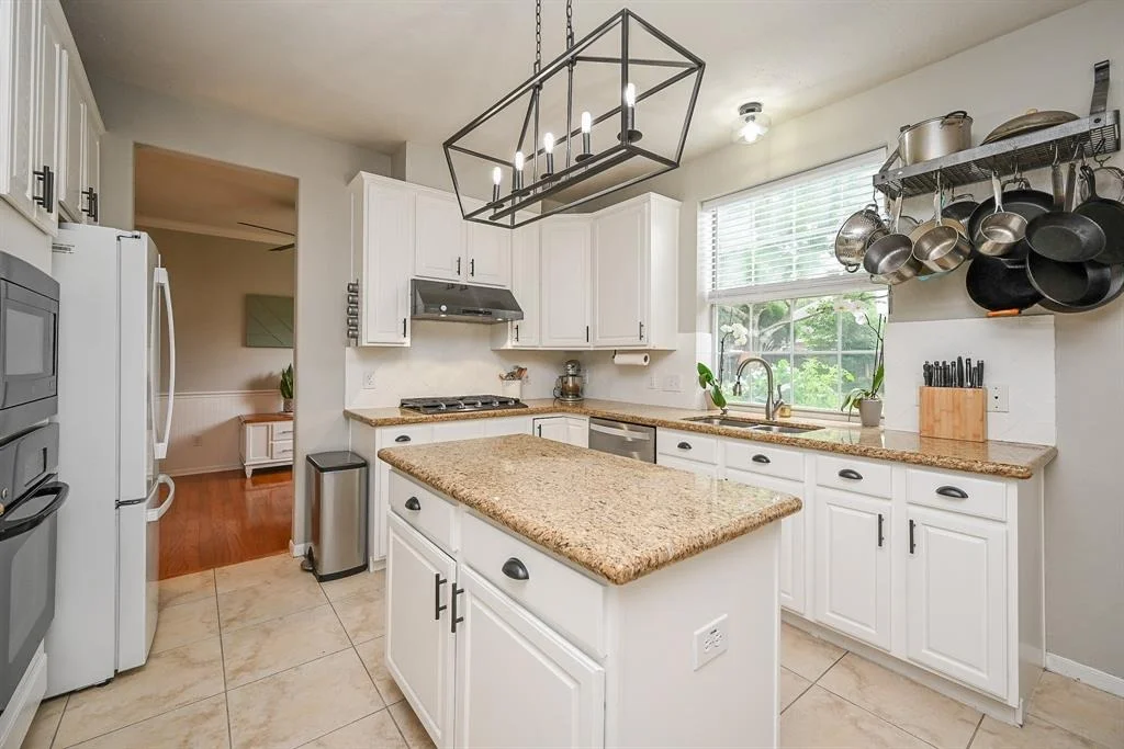 Photo of 1426 Roundleaf Court