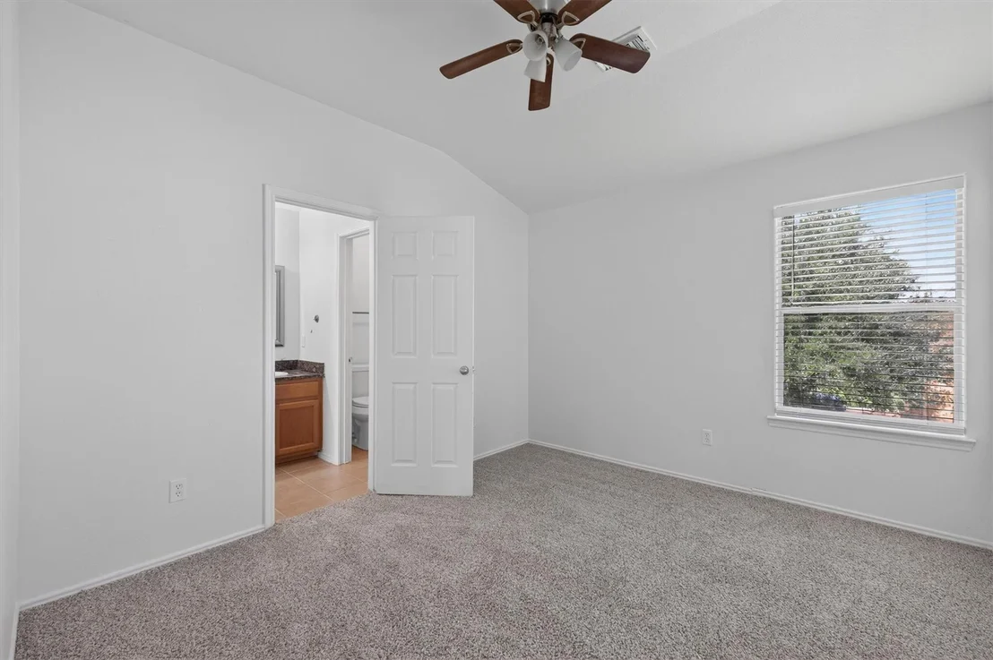 Photo of 206 Unique Court